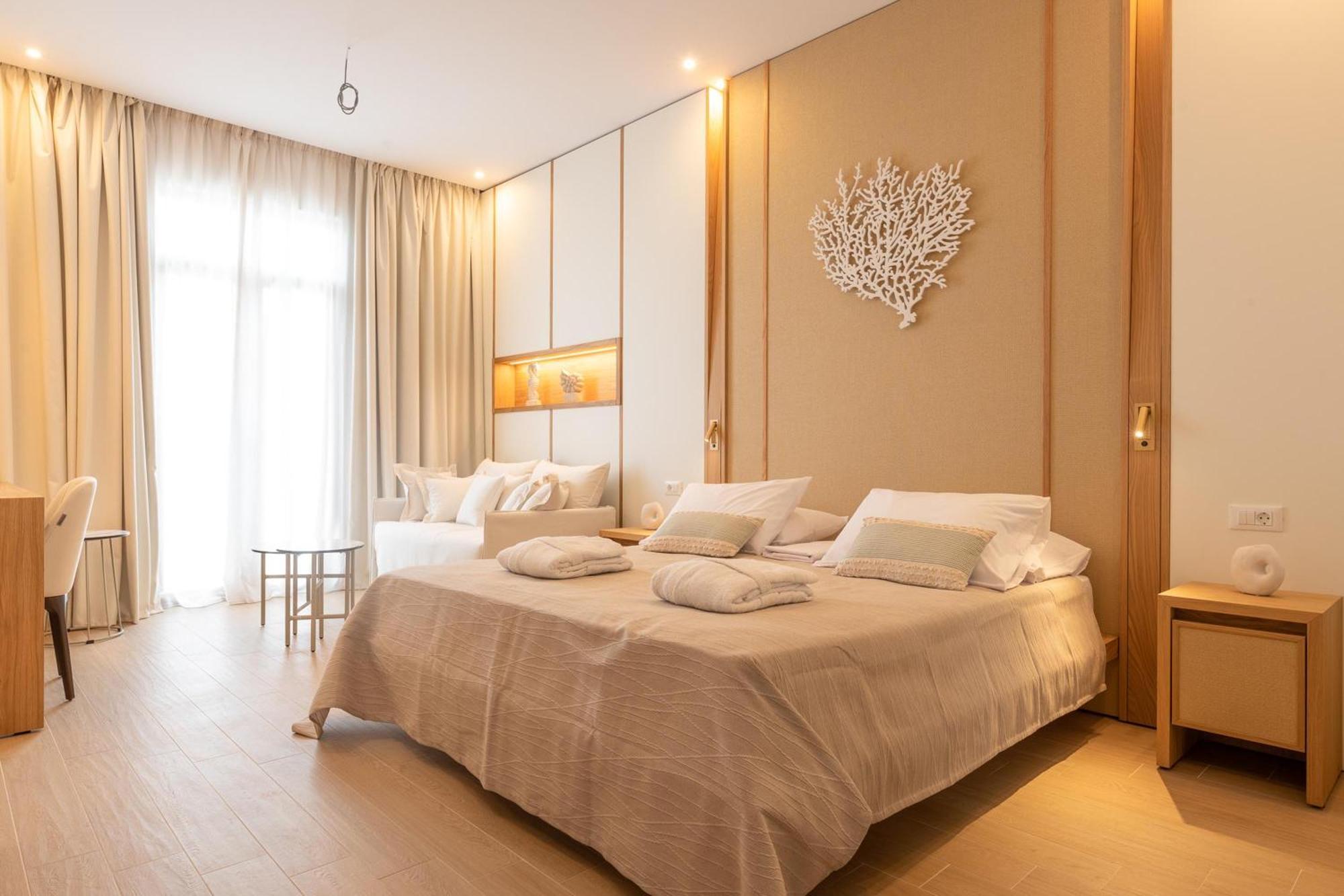 The 12Th City Hotel Rhodes City Екстериор снимка
