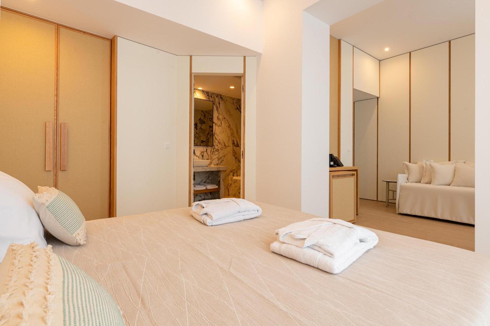 The 12Th City Hotel Rhodes City Екстериор снимка