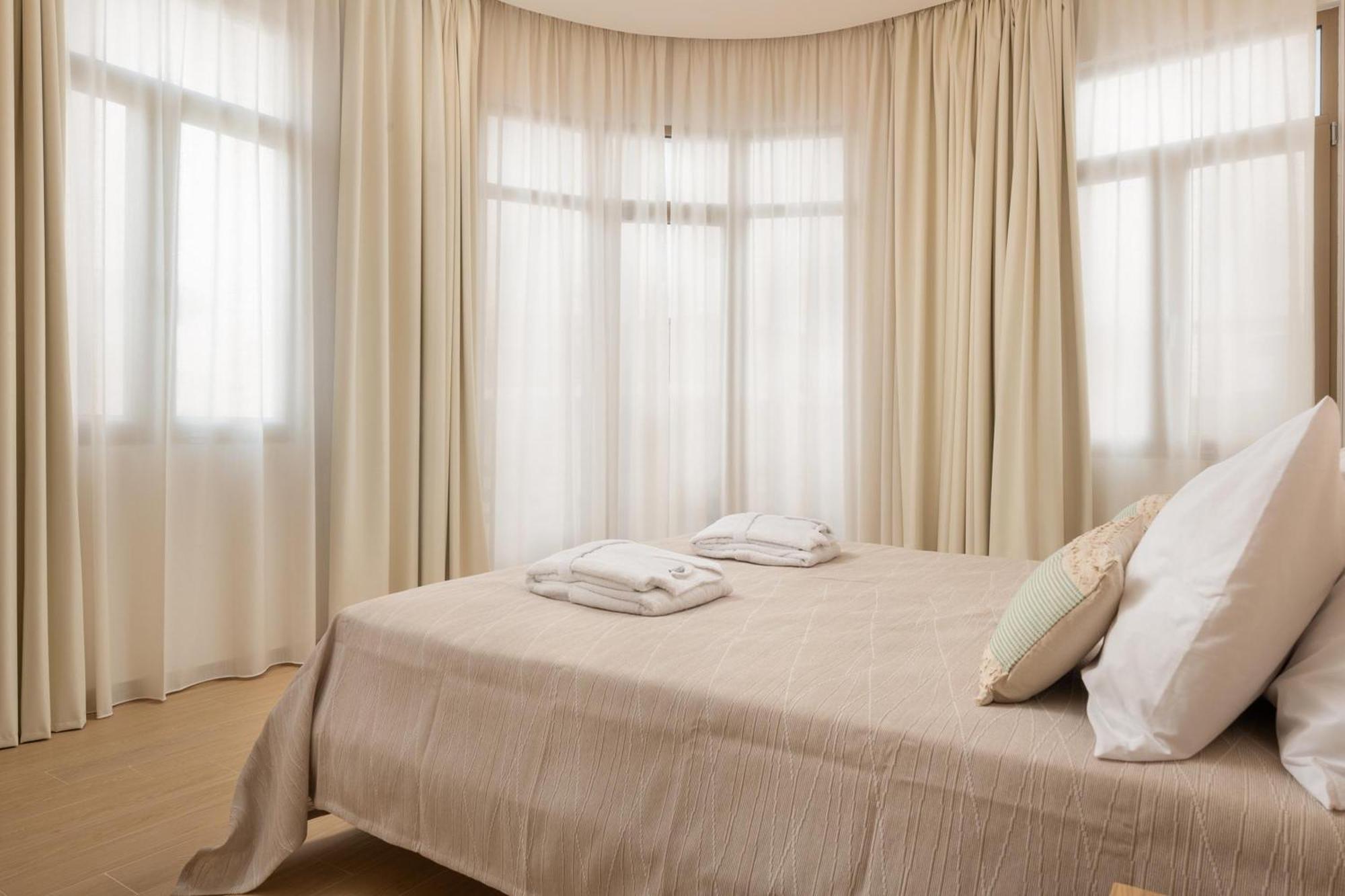 The 12Th City Hotel Rhodes City Екстериор снимка