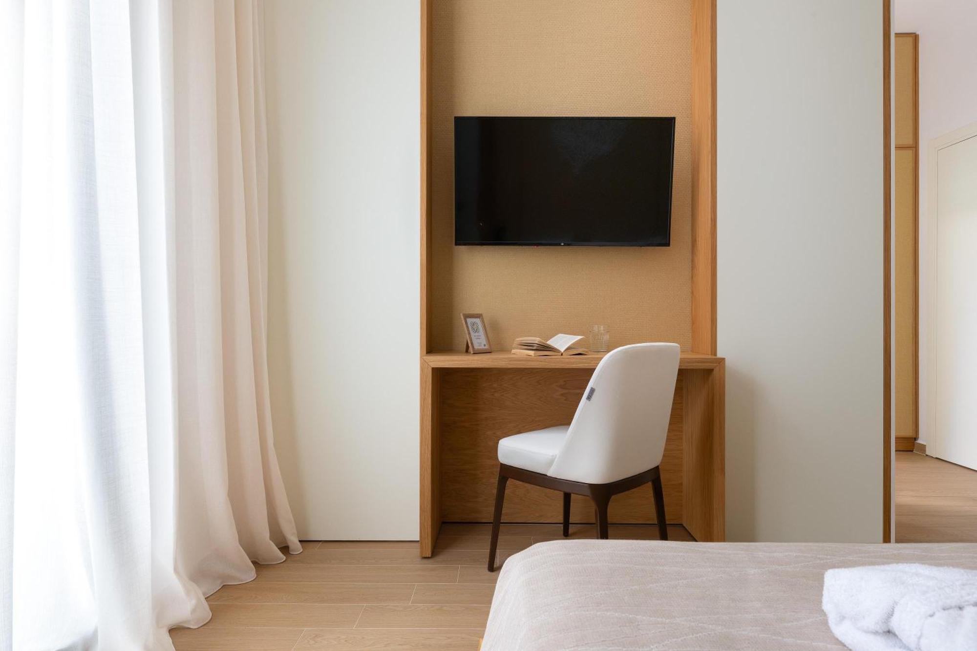 The 12Th City Hotel Rhodes City Екстериор снимка