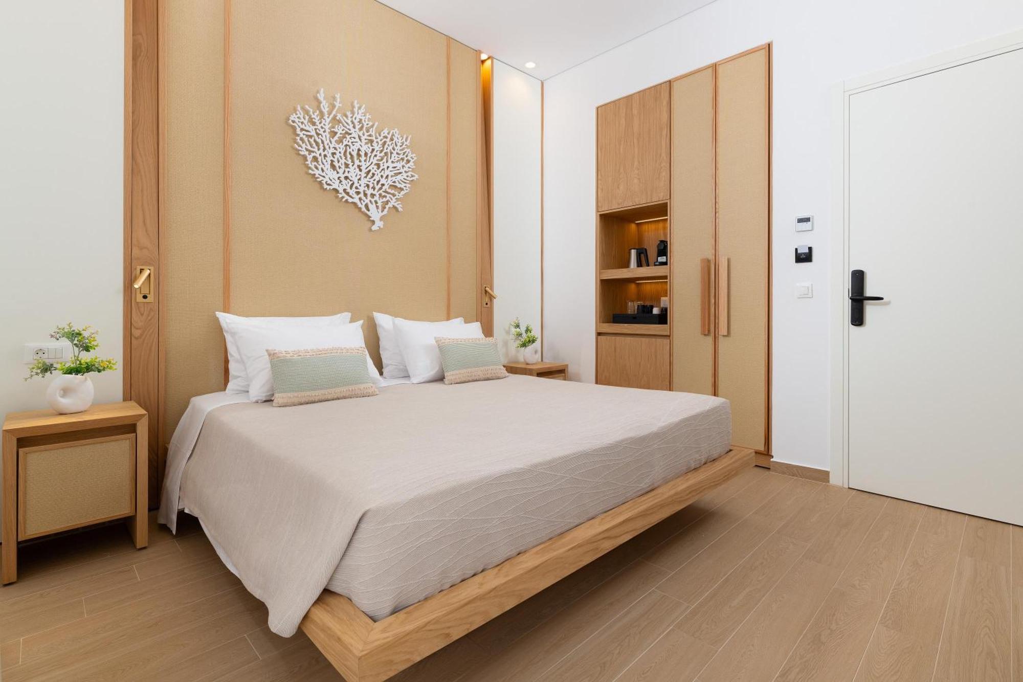 The 12Th City Hotel Rhodes City Екстериор снимка